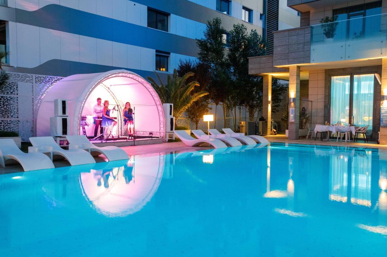 Hotel Opera 马马亚 外观 照片