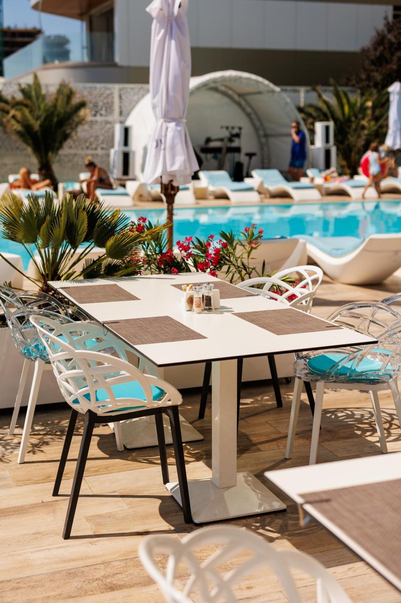 Hotel Opera 马马亚 外观 照片